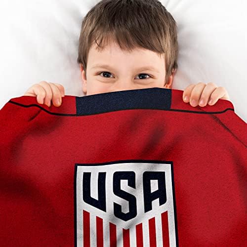 Sleep Squad US Women 's Soccer Kristie Mewis 60 x 80 Raschel Plush Blanket - o aruncare de tricou de fotbal din SUA