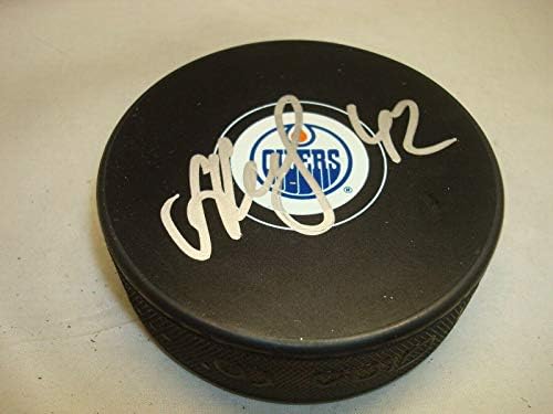 Anton Slepyshev a semnat pucul de hochei Edmonton Oilers cu autograf 1A-pucuri NHL cu autograf